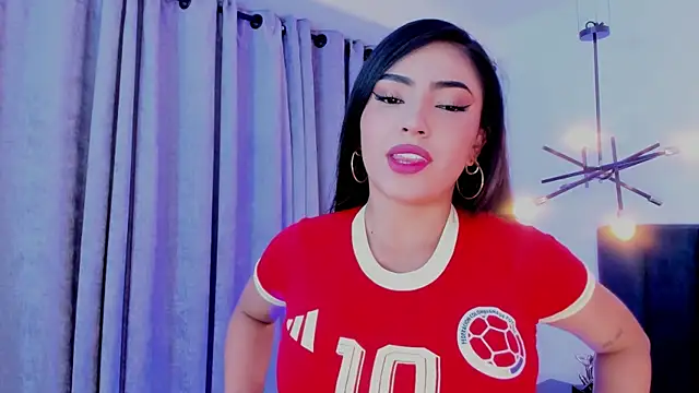 pucca7 Adlı Modelin Canlı XXX Sohbeti