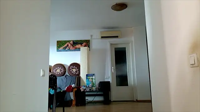 lindalovesexy Chat XXX in diretta