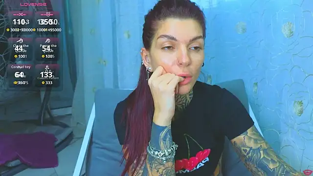 tattooedBabyy Chat XXX in diretta
