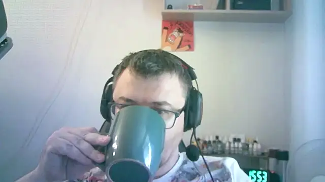 Živý XXX chat SirAbuser