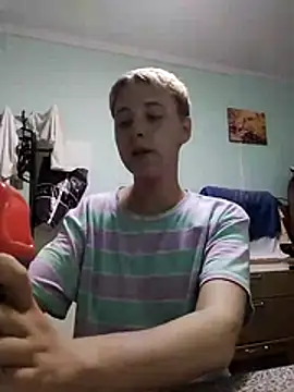 Živý XXX chat Gussie_Bridie