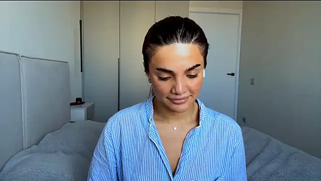 MelindaReny Obrolan Langsung XXX