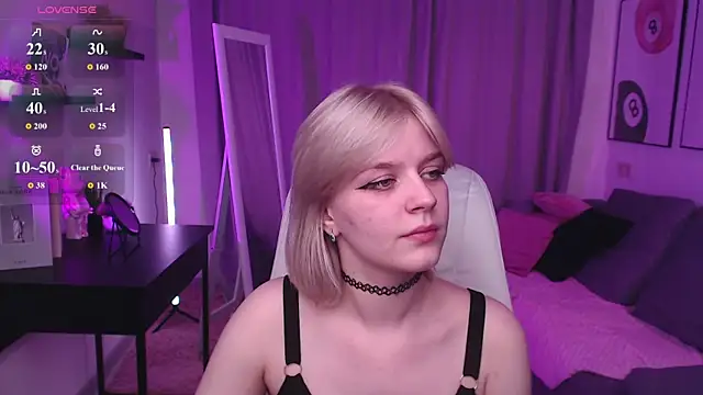 Gretchen_Mol's Live XXX Chat