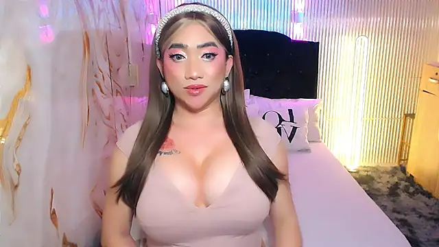 แชท XXX สดของ yourTsFantasyBigCock