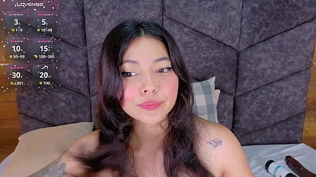 AnnieRouse__ live XXX chat