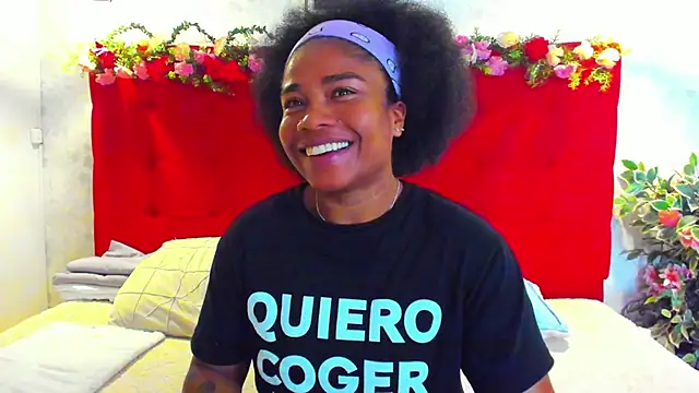 Chat +18 de SilvannaFit ao vivo