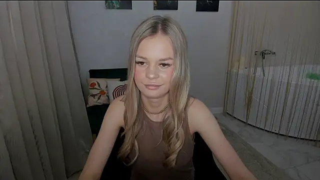 MidnighteAura Live XXX-chat