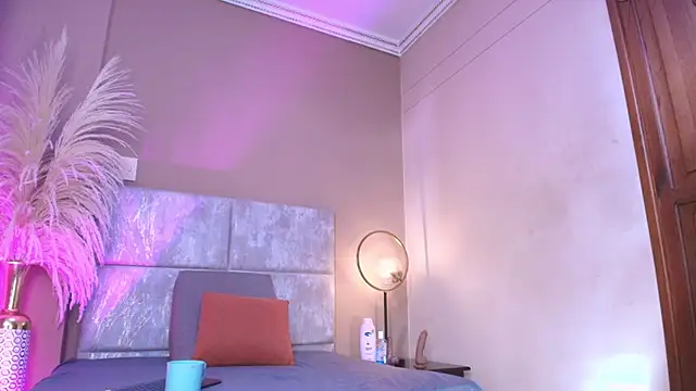 SeleneLujan 现场XXX聊天