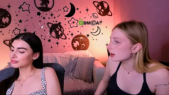 nekky_mouse's Live XXX Chat