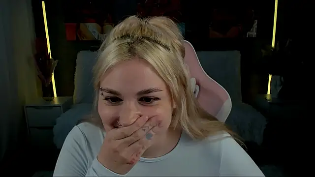 AmaliaWinslet's Live XXX Chat