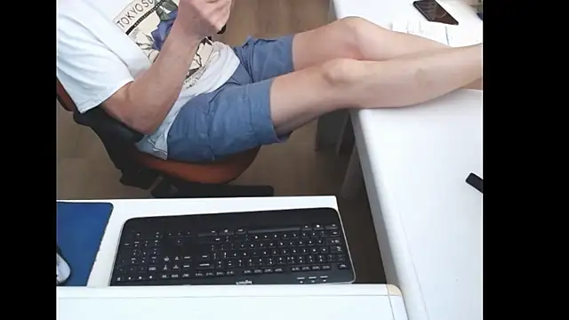 dutchpornking live XXX chat