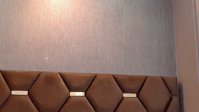 ThaniaJones – Live XXX-chat