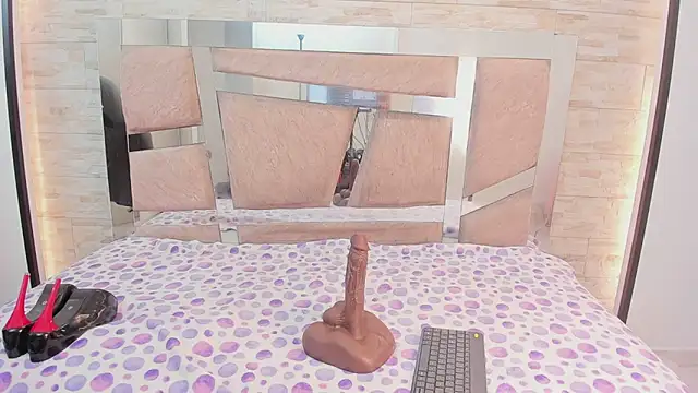 แชท XXX สดของ kendall_grace