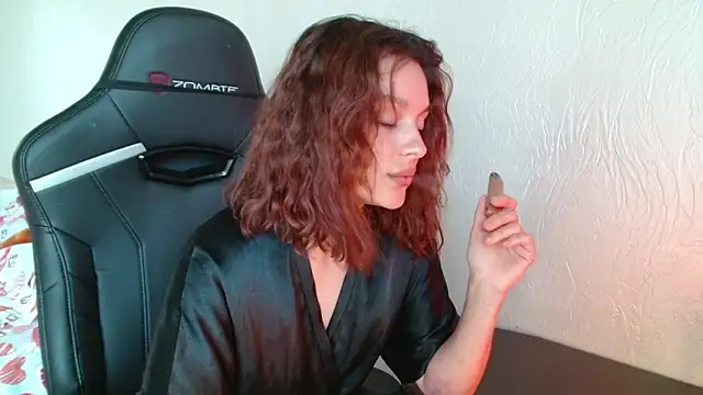 Eva_Avea Adlı Modelin Canlı XXX Sohbeti