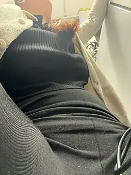 sexymelli18n Live XXX chat