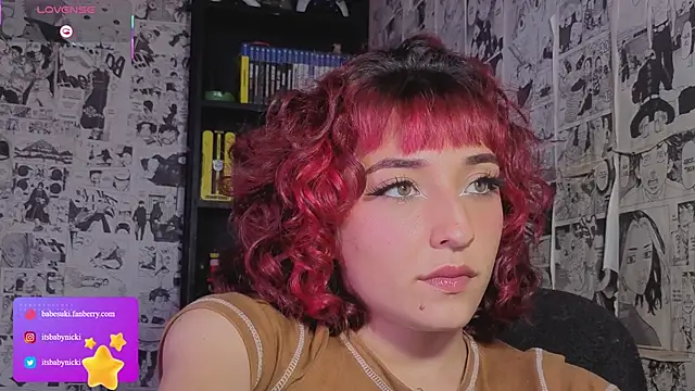 Chat XXX en directo de NickiYoung