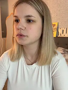Chat +18 de KimEvanss ao vivo