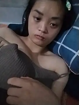Traem-12's Live XXX Chat