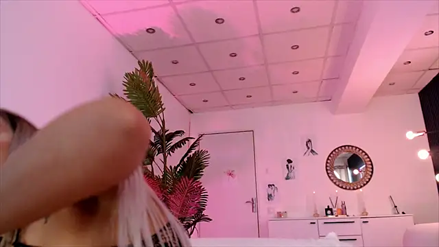 yuukenzi's Live XXX Chat