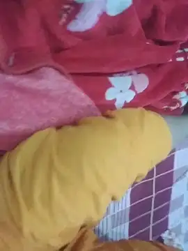 momo_loves Adlı Modelin Canlı XXX Sohbeti