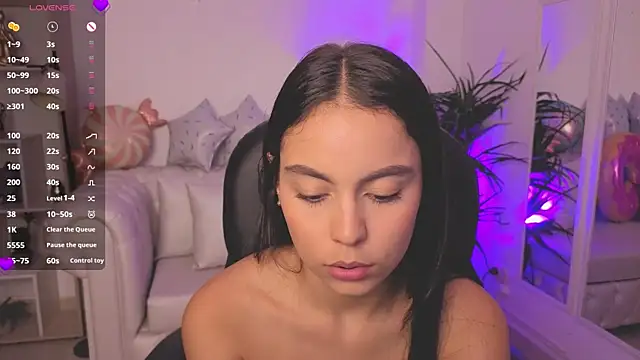 Aleejaa__ Chat XXX in diretta