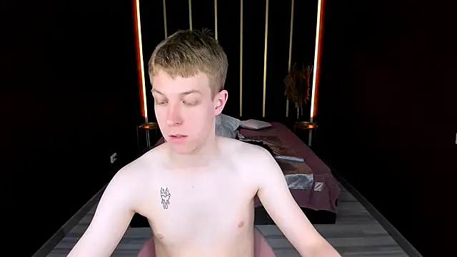Dylan_Norton Show Webcam