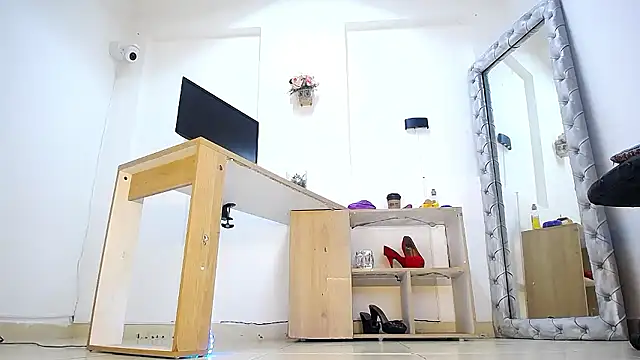 Kathleen_Rodriguez 现场XXX聊天