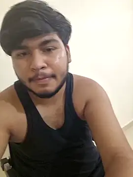 Vishesh43's Live XXX Chat