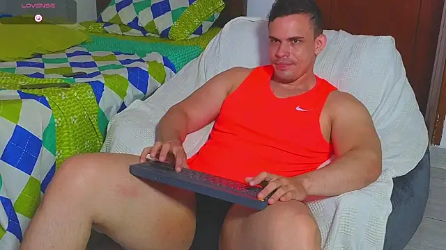 Chat +18 de Regansmiths ao vivo