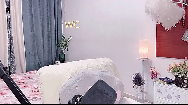 دردشة Laura_520 الجنسية المباشرة