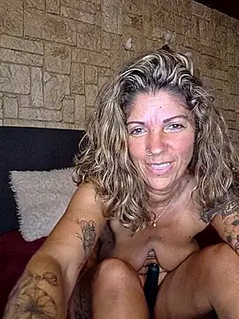 Chatroom XXX en direct de Dreamlove1