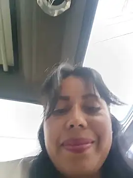 _andrea30: απευθείας συνομιλία ΧΧΧ