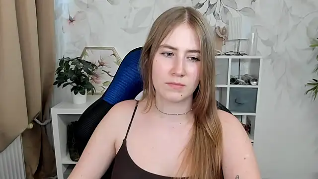 Chat XXX ao vivo de candy_Megan