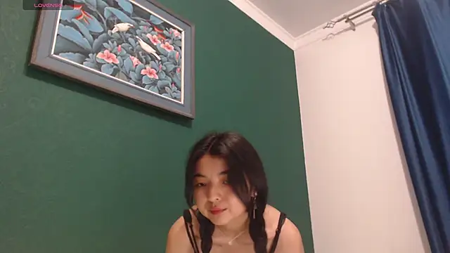 Shy_Kira – Live XXX-chat
