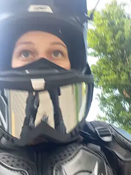 Živý XXX chat Lily_Viola