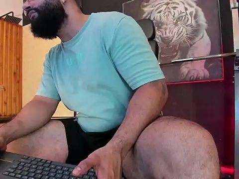 Luke__09 Live XXX-chat