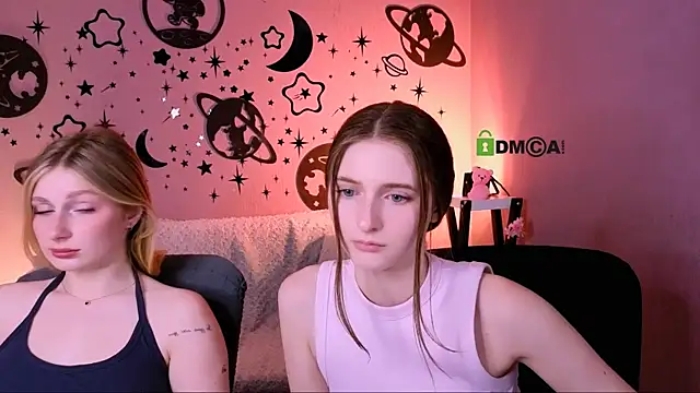 Chat XXX en directo de nekky_mouse