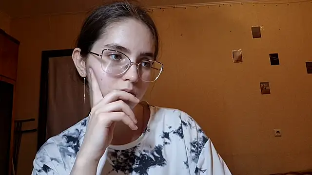 Chat +18 de Katelemon ao vivo