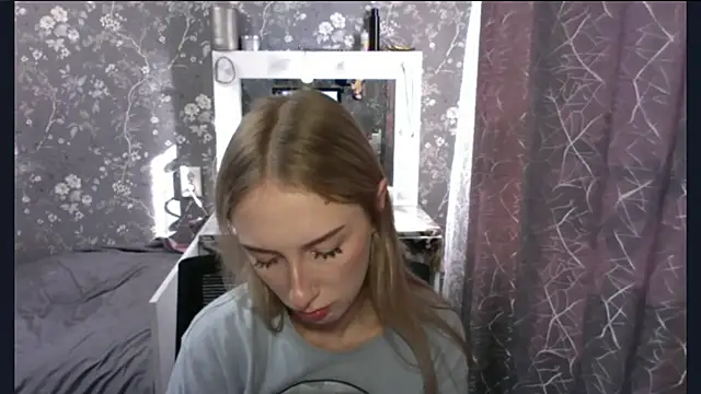 Živý XXX chat JennaLomeri