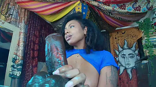 Chat +18 de ElizaGrey_ ao vivo