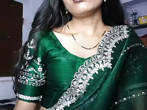 GOLDN_GIRL_'s Live XXX Chat