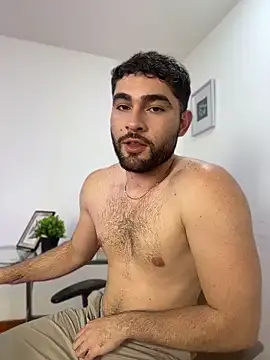 Steve-Carter Adlı Modelin Canlı XXX Sohbeti