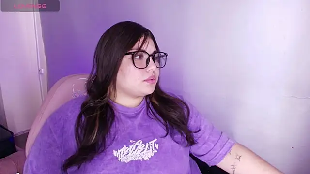 XXX chat uživo modela Dreamboo__