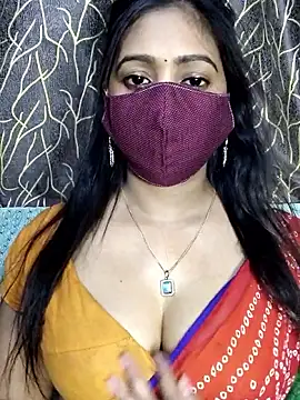Monalisha_G Adlı Modelin Canlı XXX Sohbeti