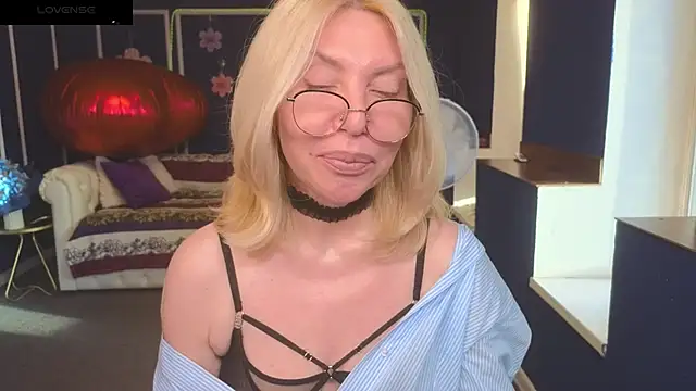 Chatroom XXX en direct de Wendy_Waves