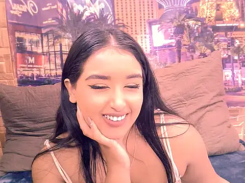 IndianAngel4u Adlı Modelin Canlı XXX Sohbeti