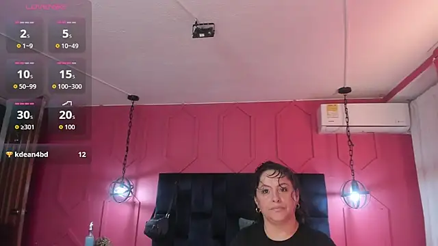 hanny_milf Chat XXX live