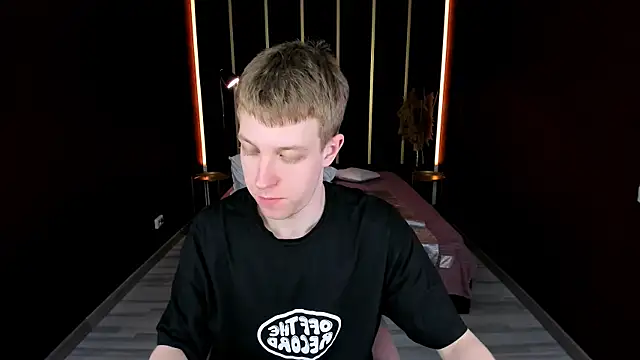 צ'אט XXX בשידור חי של Dylan_Norton