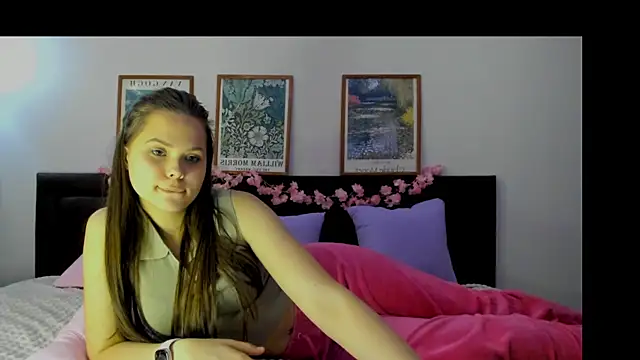 Kira_love_81 Live XXX-chat