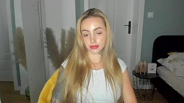 sexyCoralie's Live XXX Chat